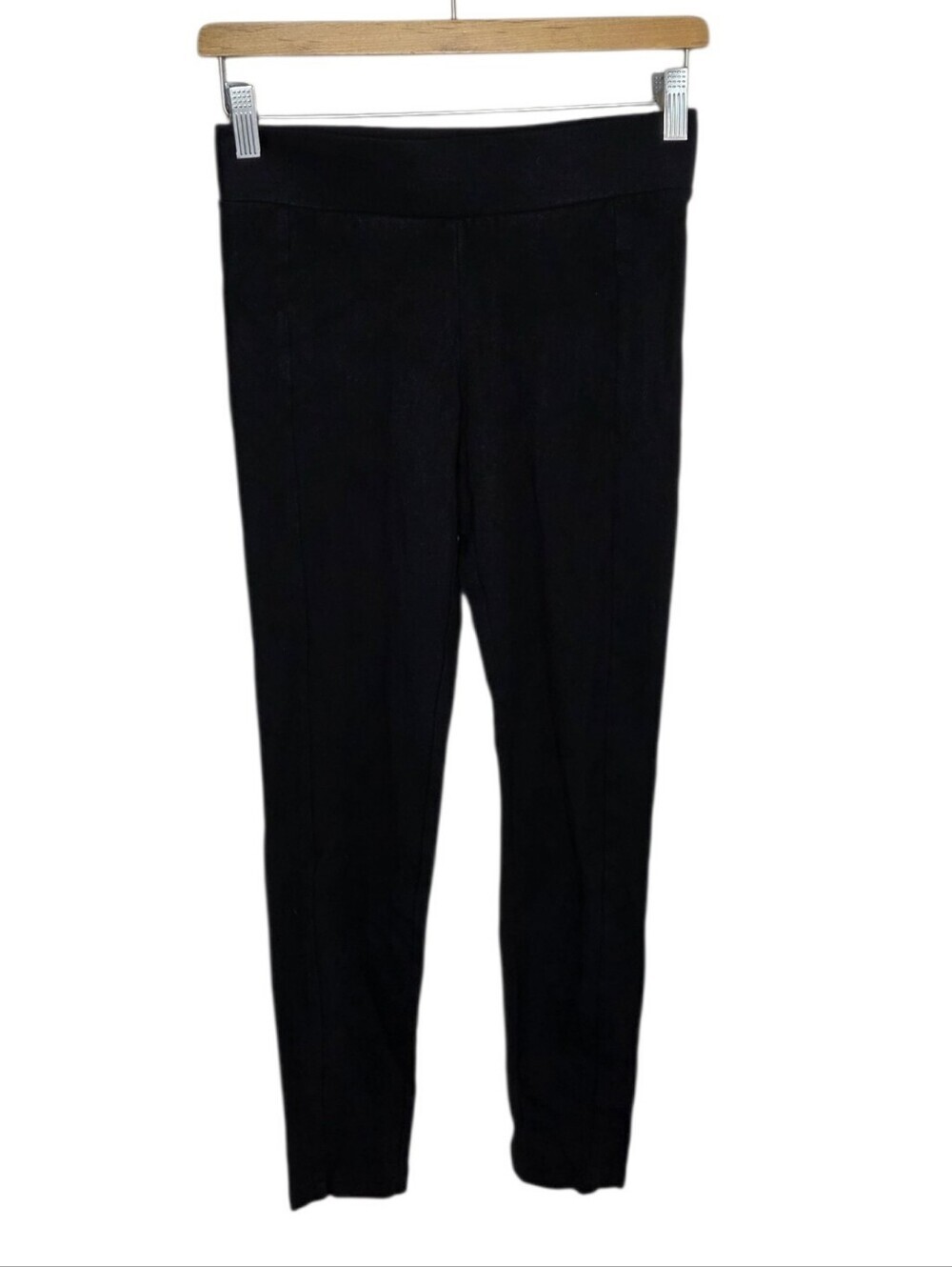Cabi #3211 Black Sleek Ponte Legging Seaming Details Size XS Classic Basic